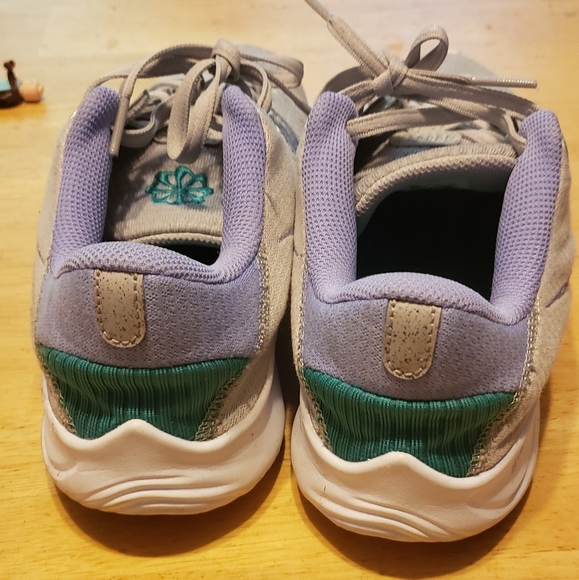 Nike flex shoes - Picture 2 of 2